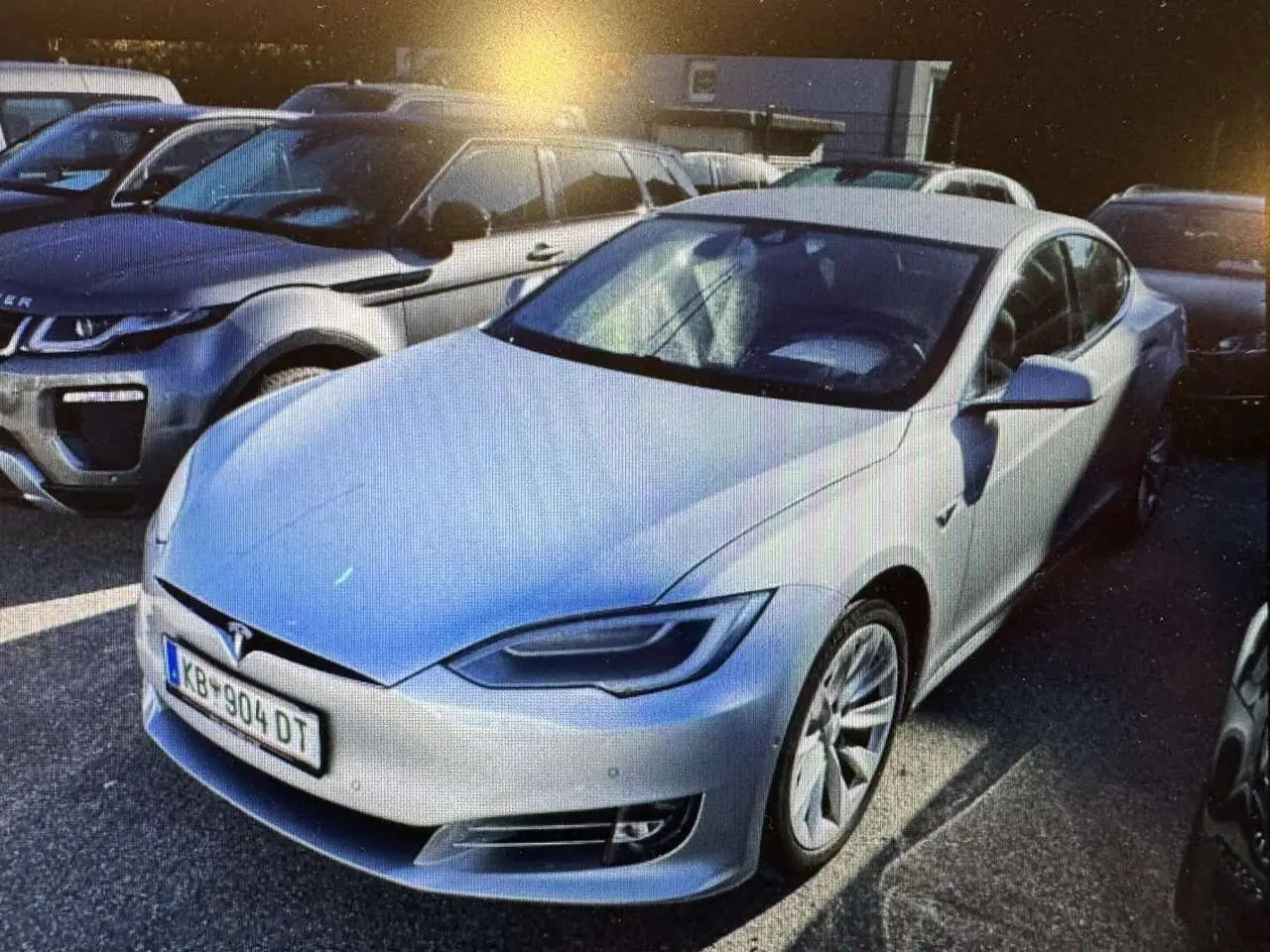 Photo 1 : Tesla Model S 2016 Electric