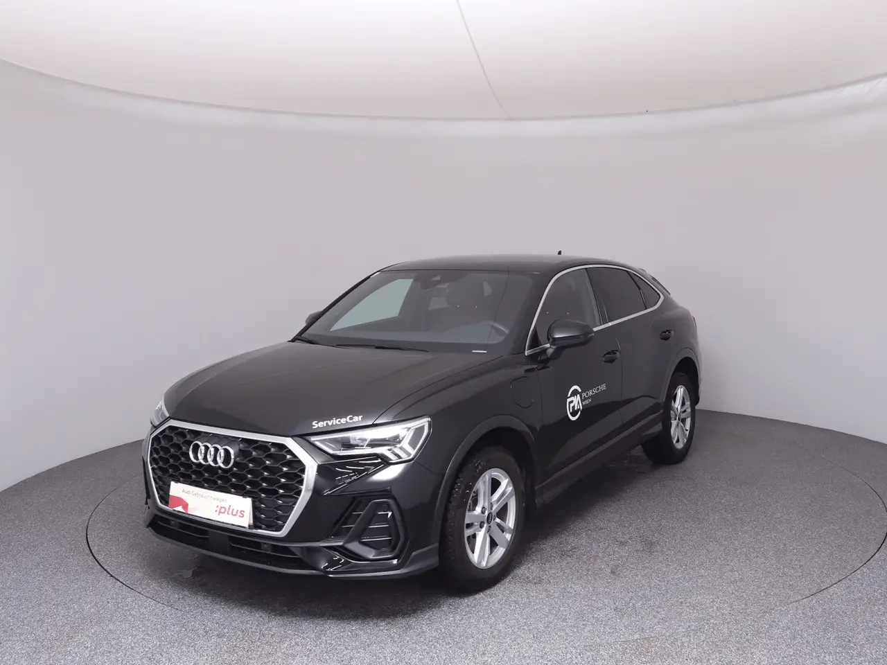 Photo 1 : Audi Q3 2024 Hybride