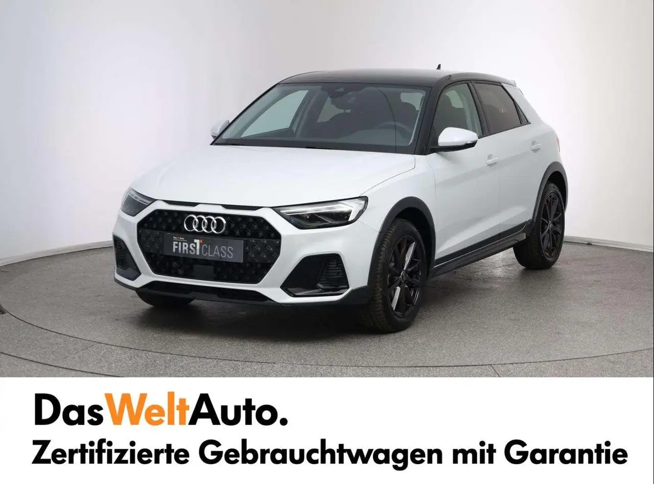 Photo 1 : Audi A1 2024 Petrol