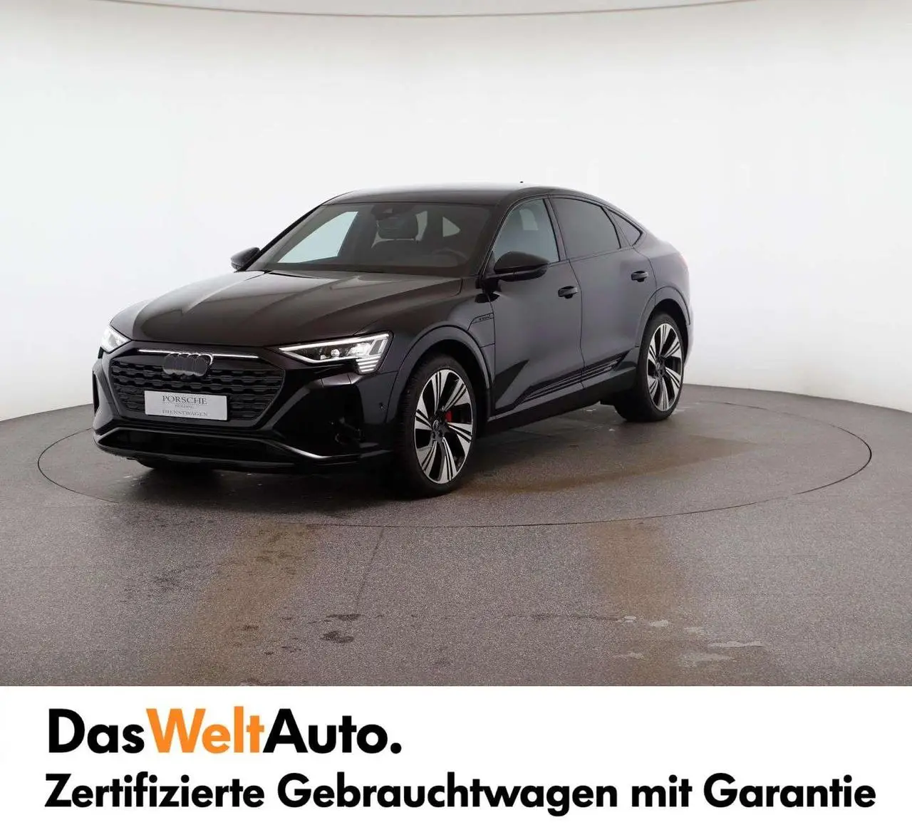 Photo 1 : Audi Q8 2024 Électrique