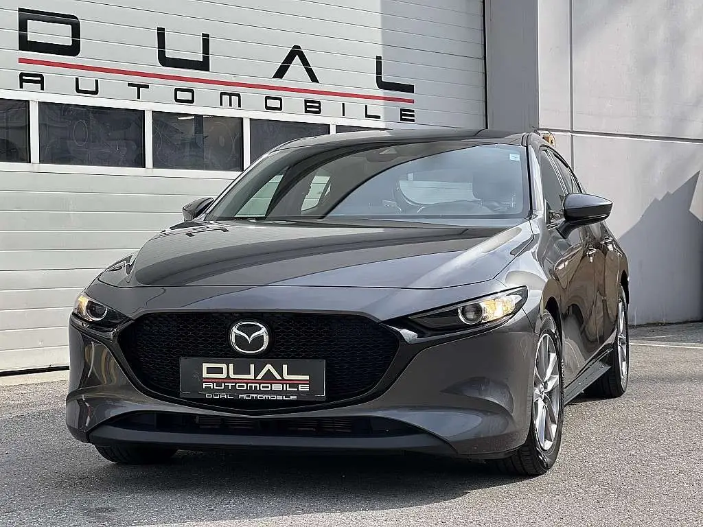 Photo 1 : Mazda 3 2019 Essence