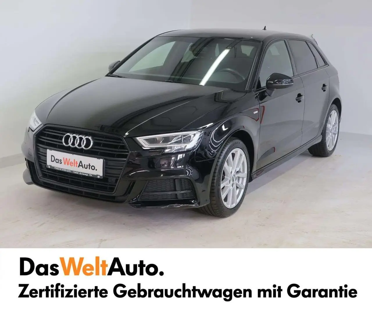 Photo 1 : Audi A3 2019 Petrol