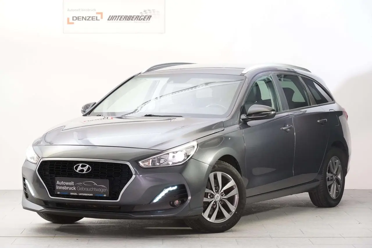 Photo 1 : Hyundai I30 2019 Petrol