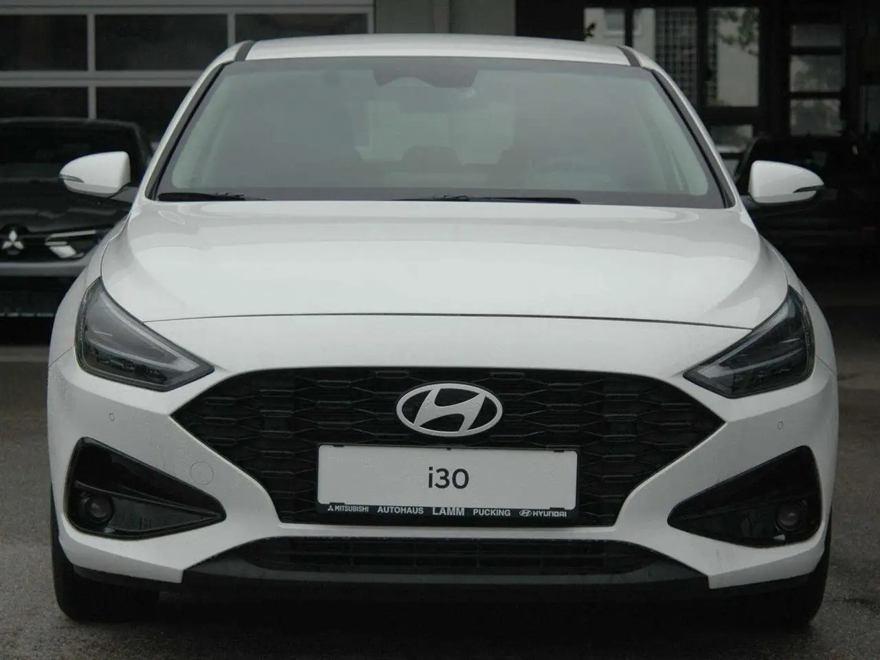 Photo 1 : Hyundai I30 2024 Petrol