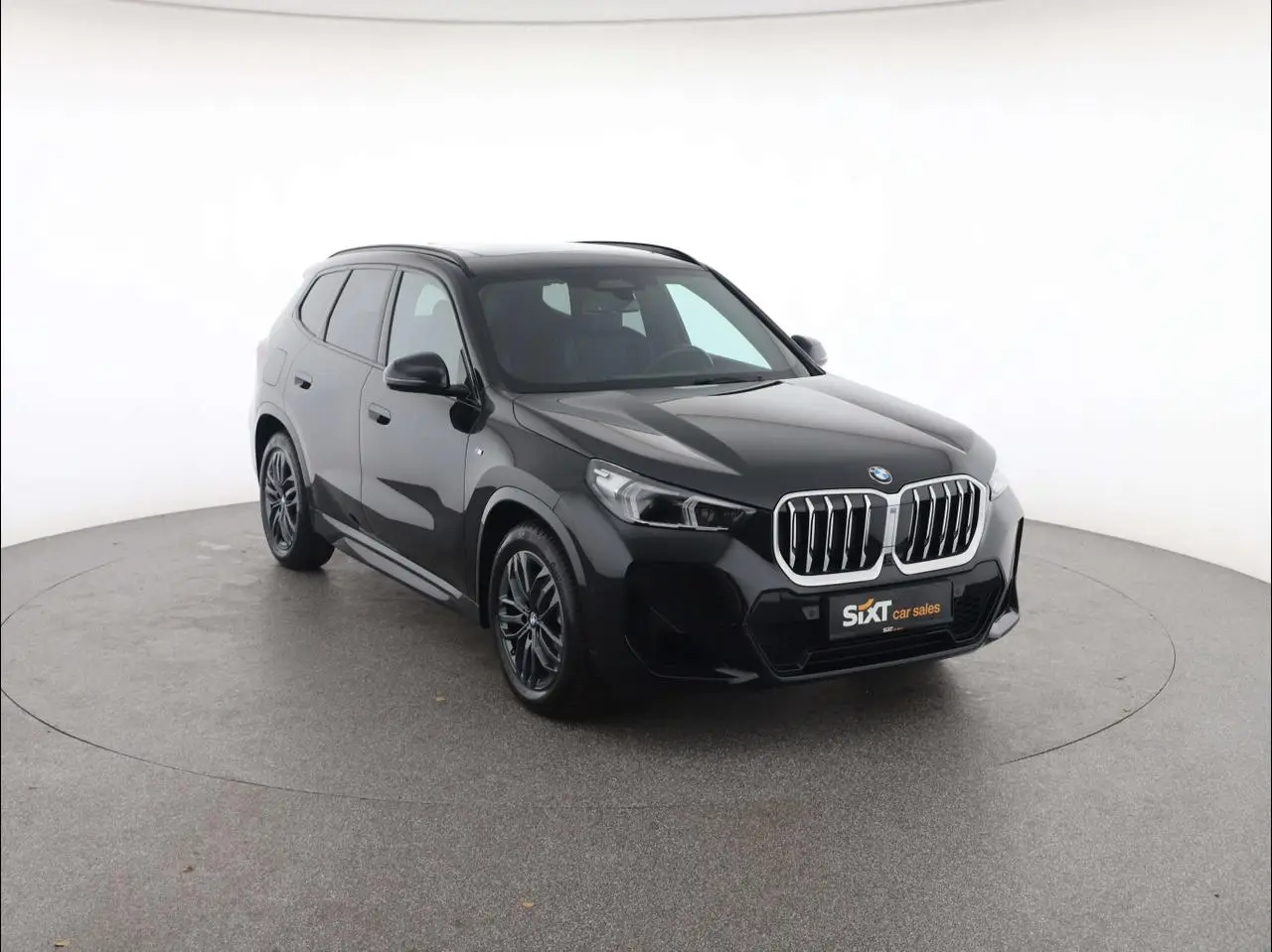 Photo 1 : Bmw X1 2023 Essence