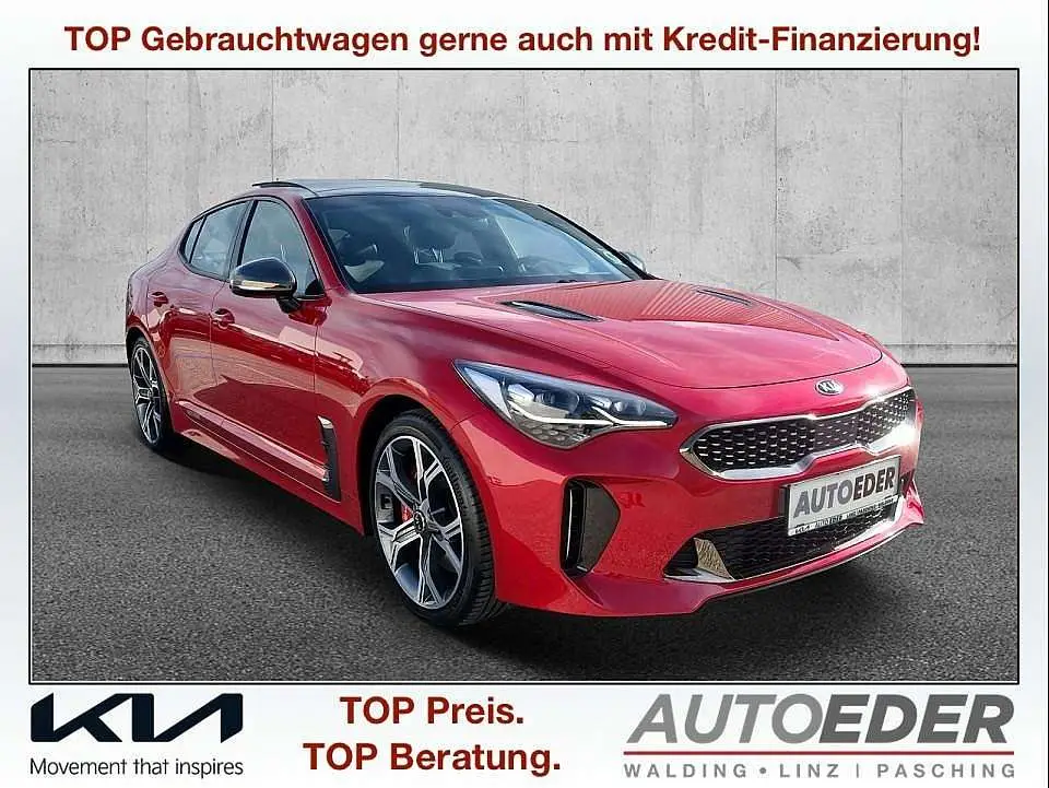 Photo 1 : Kia Stinger 2017 Essence