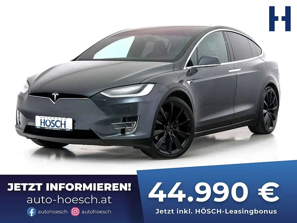 Photo 1 : Tesla Model X 2018 Électrique