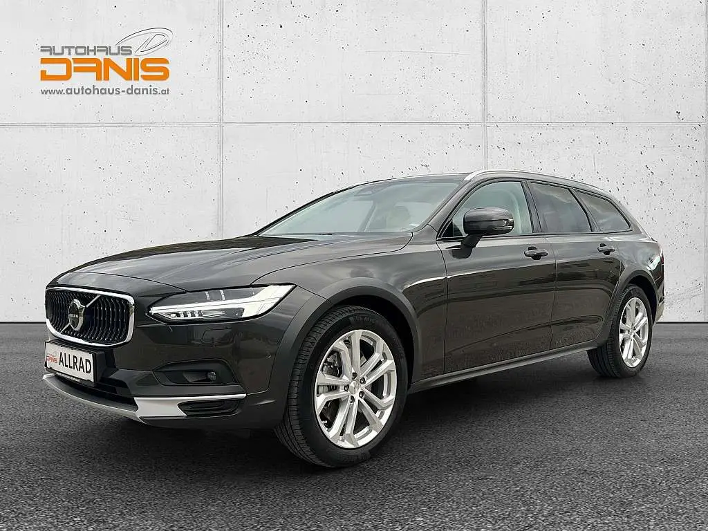 Photo 1 : Volvo V90 2023 Diesel