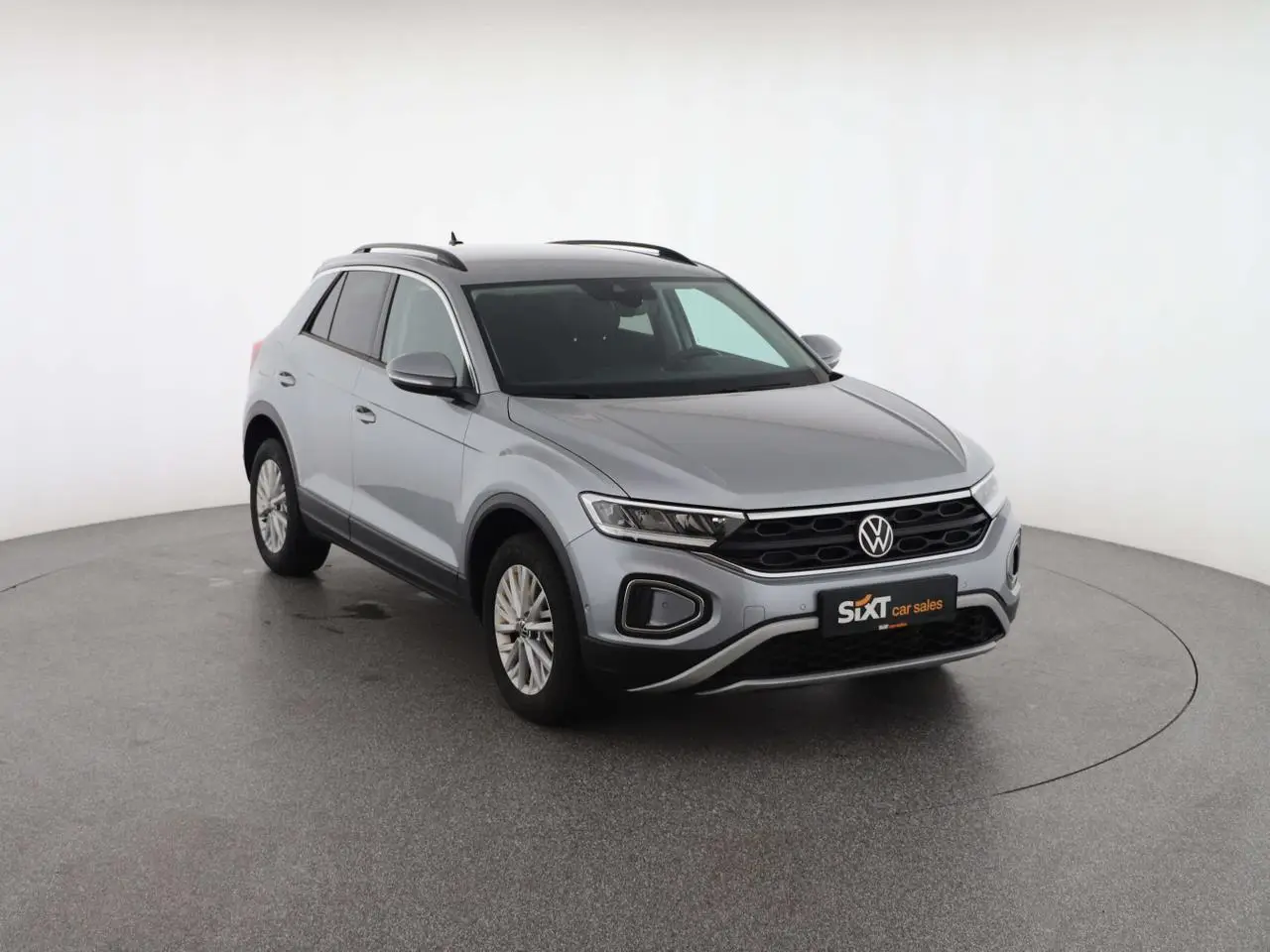 Photo 1 : Volkswagen T-roc 2022 Petrol