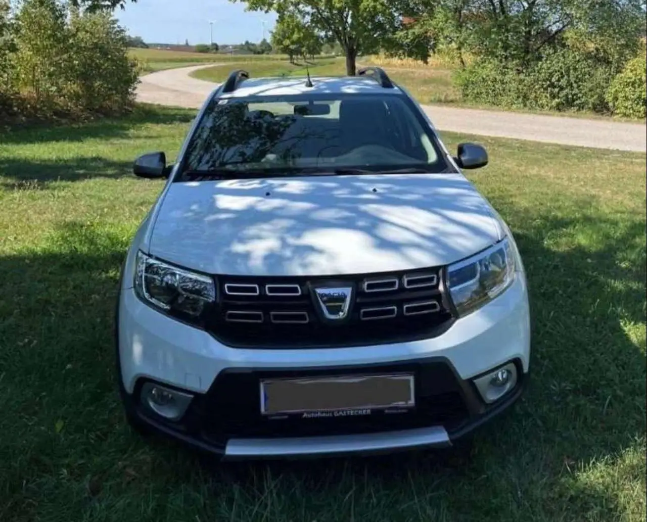 Photo 1 : Dacia Sandero 2018 Essence