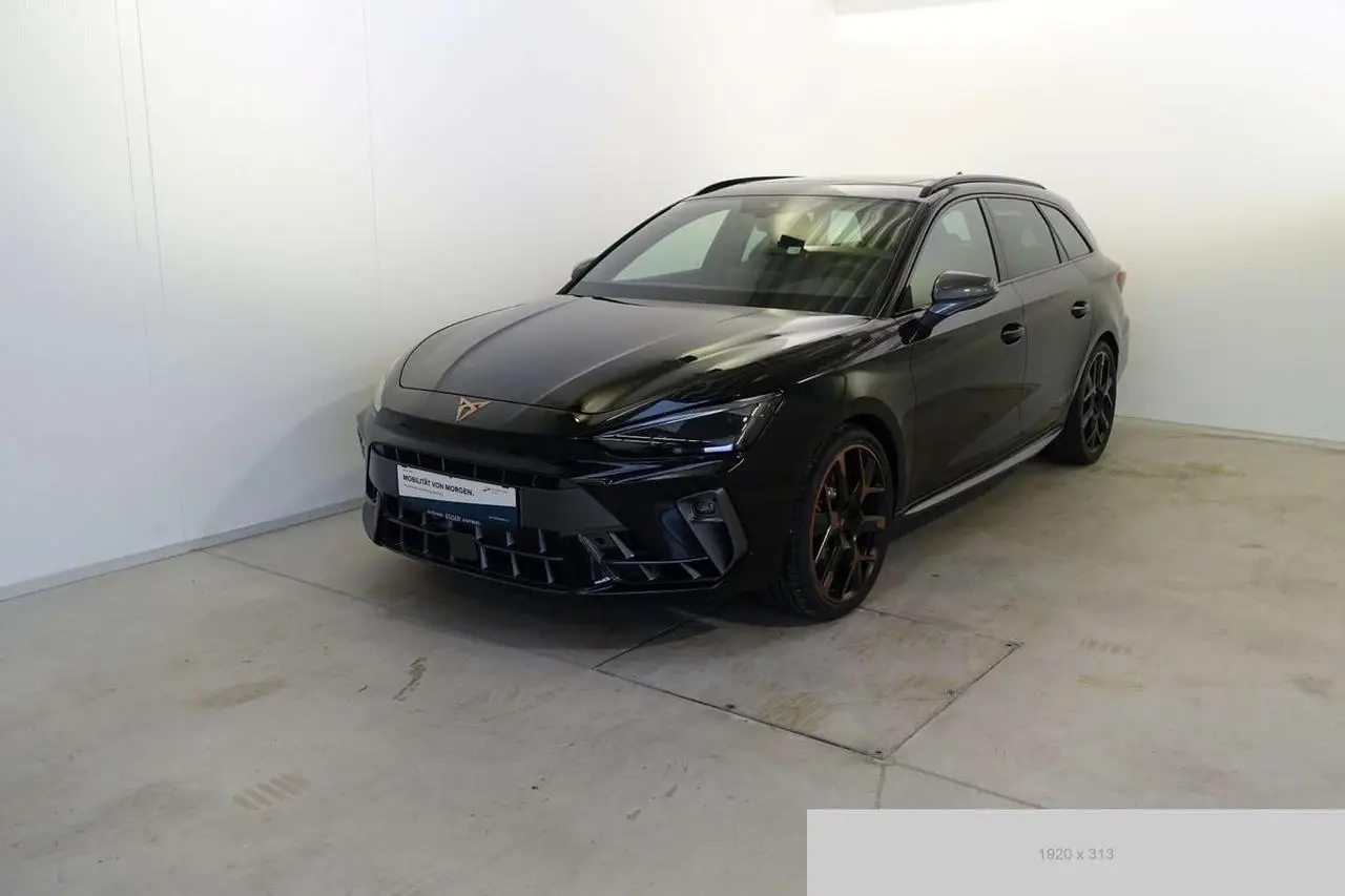 Photo 1 : Cupra Leon 2024 Petrol