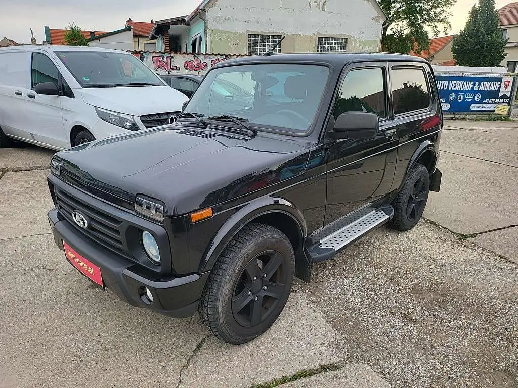 Photo 1 : Lada Taiga 2021 Petrol