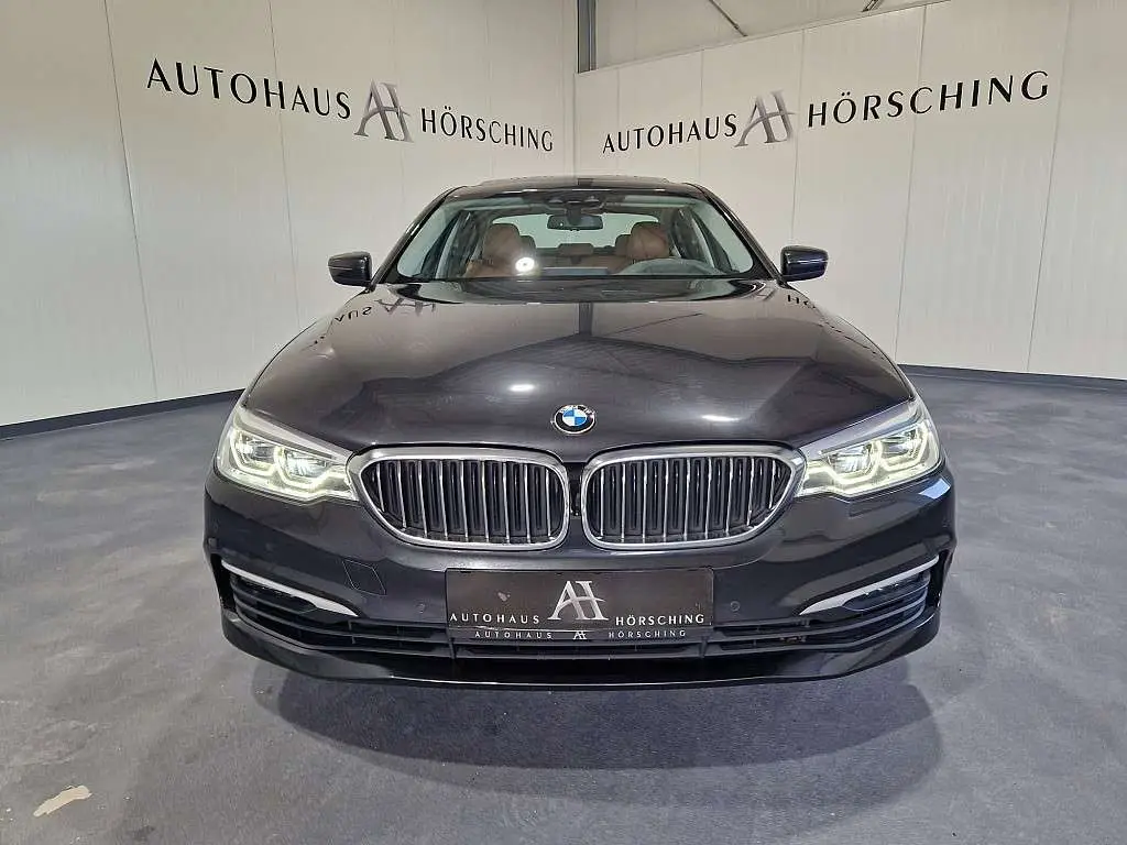 Photo 1 : Bmw Serie 5 2019 Diesel