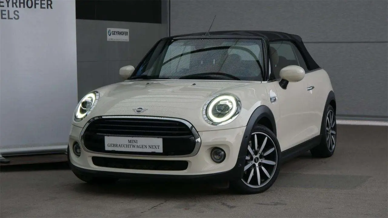 Photo 1 : Mini Cooper 2020 Essence