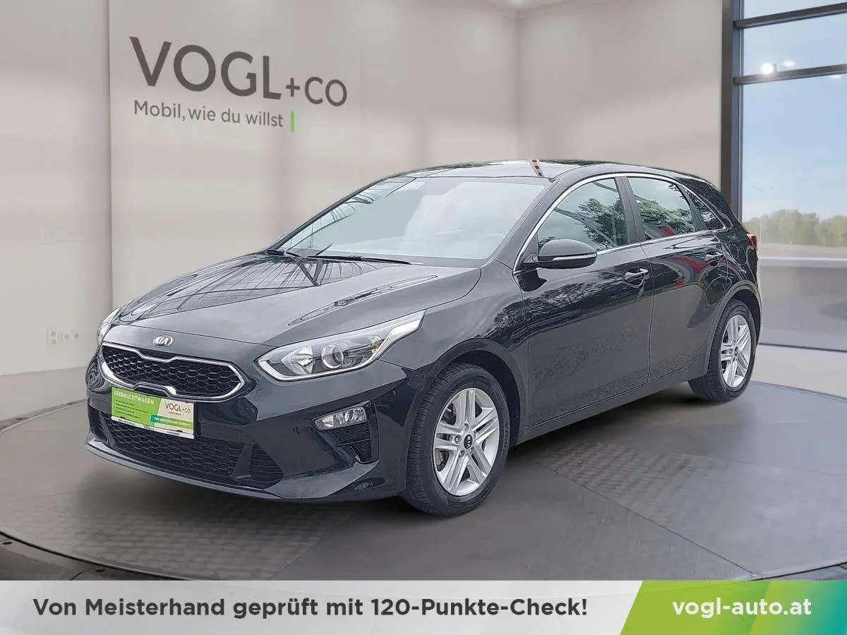 Photo 1 : Kia Ceed 2019 Petrol