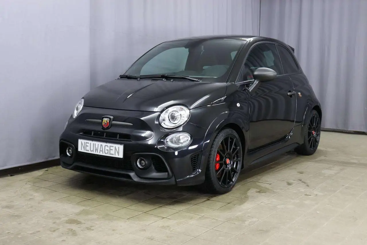 Photo 1 : Abarth 695 2023 Essence