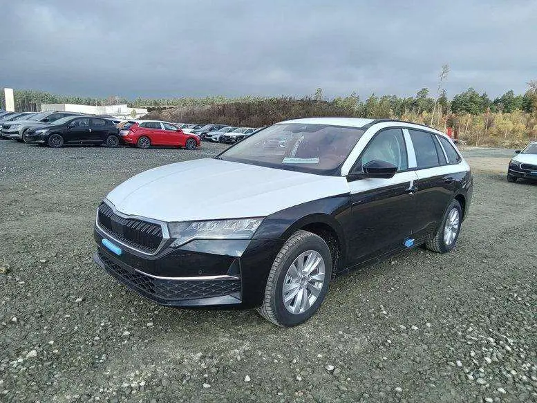 Photo 1 : Skoda Octavia 2024 Diesel