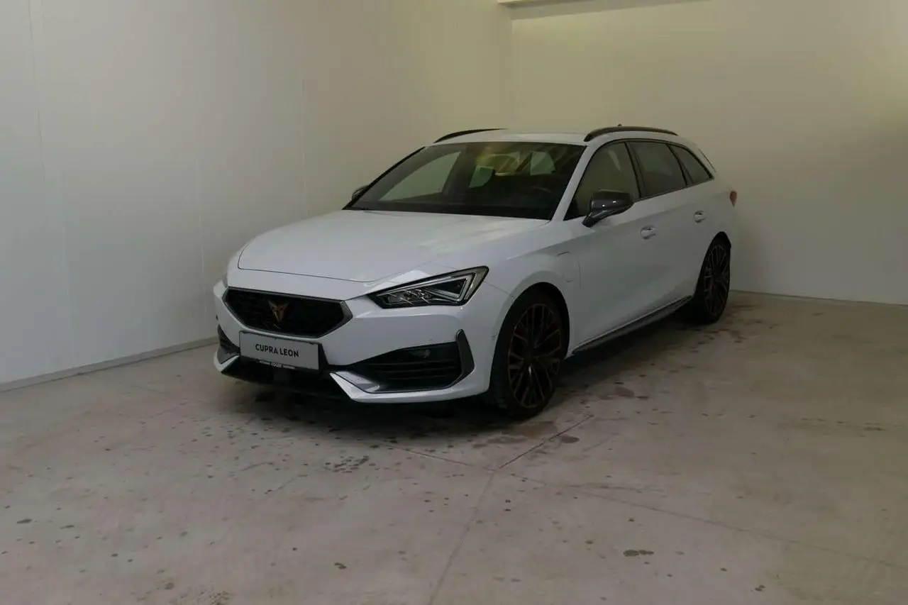 Photo 1 : Cupra Leon 2023 Hybrid