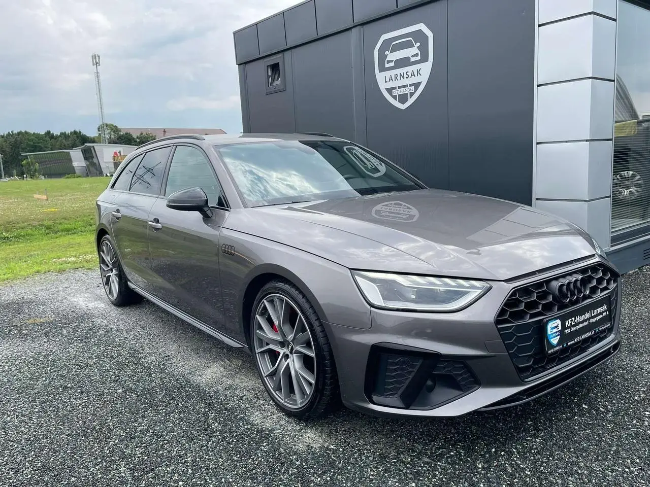 Photo 1 : Audi A4 2019 Diesel