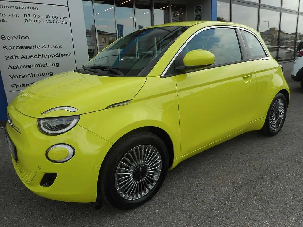 Photo 1 : Fiat 500 2024 Électrique