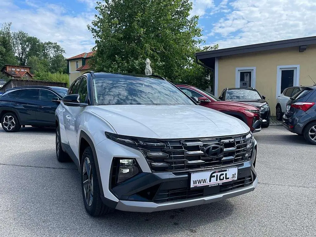 Photo 1 : Hyundai Tucson 2024 Petrol