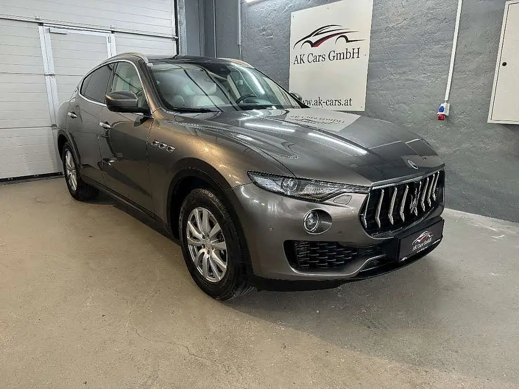 Photo 1 : Maserati Levante 2016 Diesel