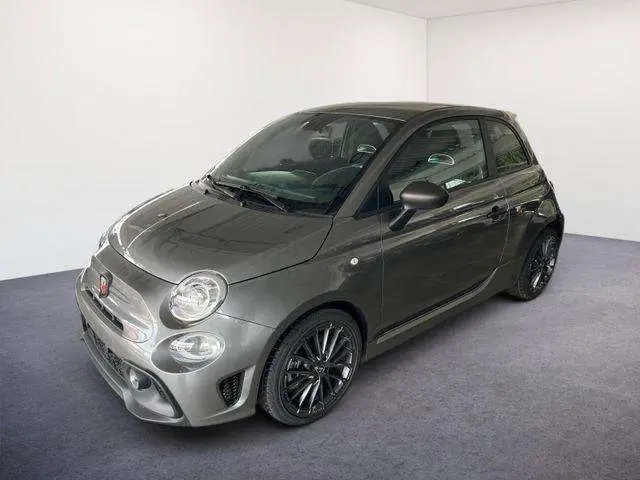 Photo 1 : Abarth 595 2023 Petrol