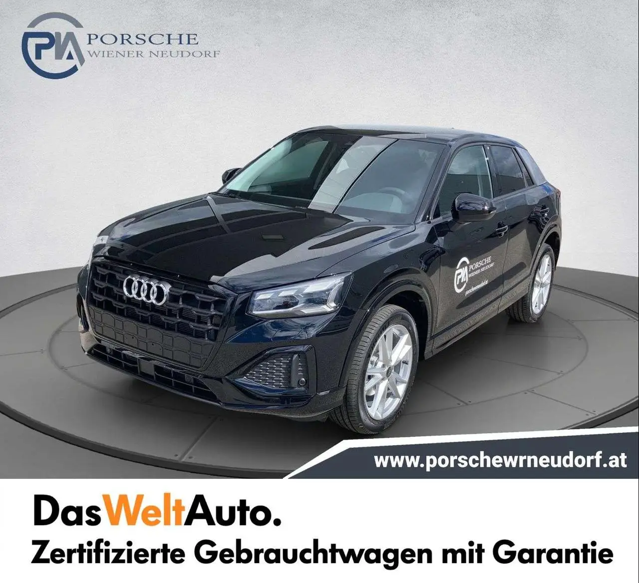 Photo 1 : Audi Q2 2024 Petrol