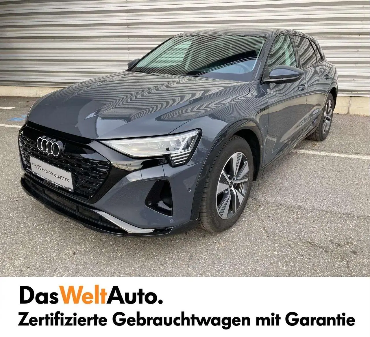 Photo 1 : Audi Q8 2023 Electric