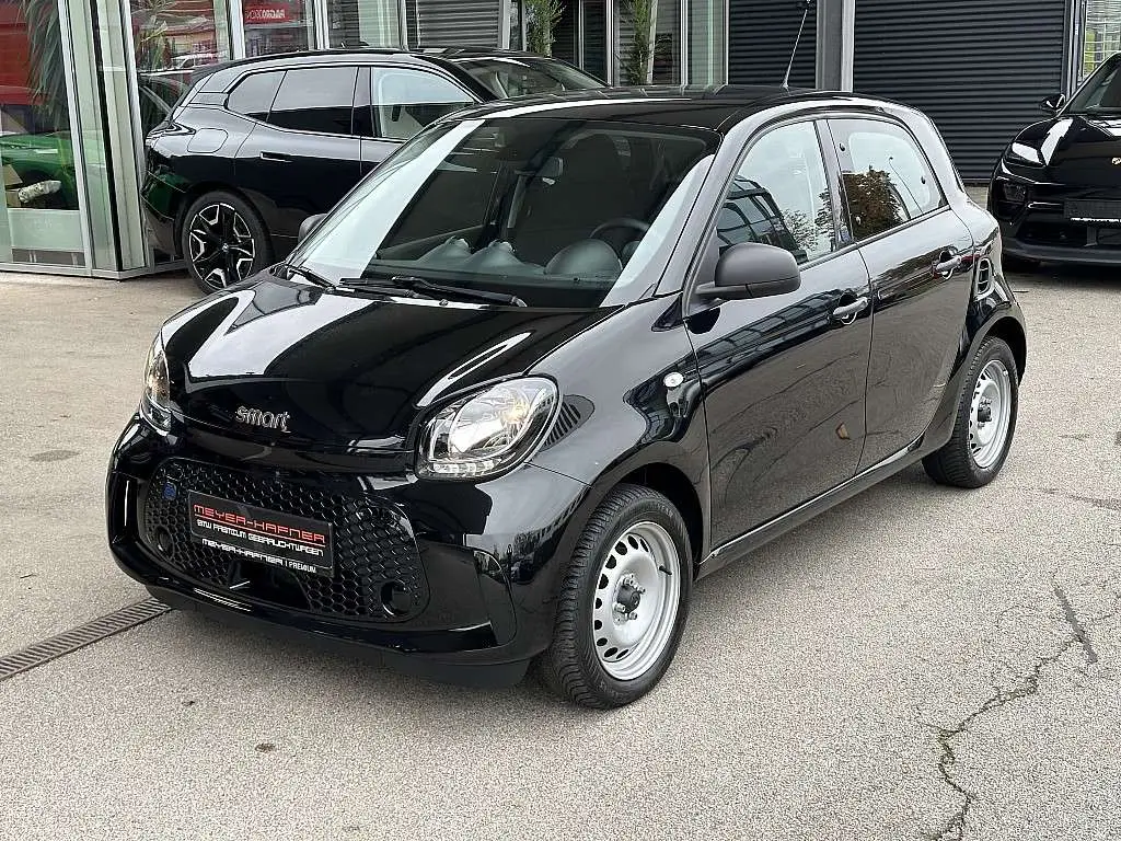 Photo 1 : Smart Forfour 2021 Électrique