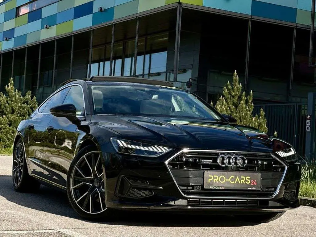 Photo 1 : Audi A7 2018 Petrol