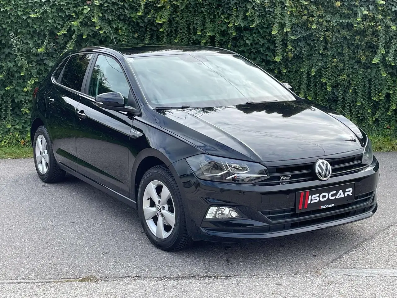 Photo 1 : Volkswagen Polo 2018 Petrol