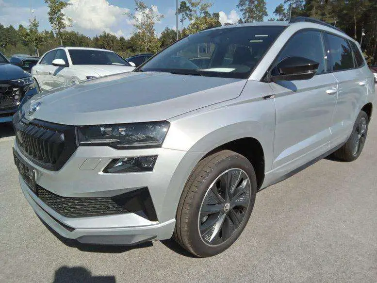 Photo 1 : Skoda Karoq 2024 Petrol