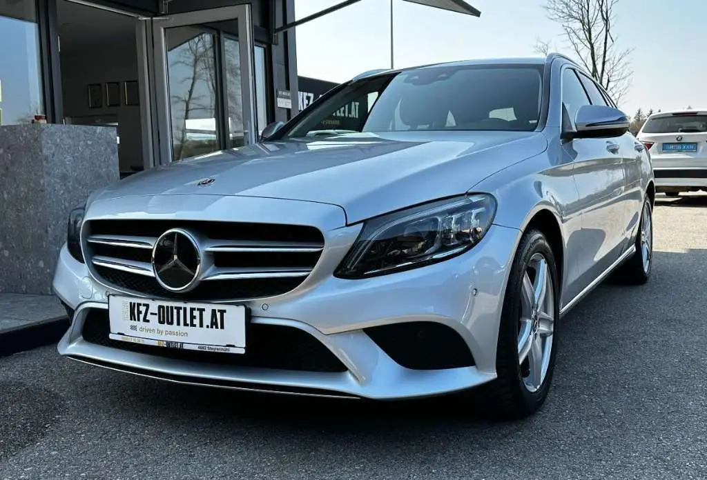 Photo 1 : Mercedes-benz Classe C 2021 Diesel