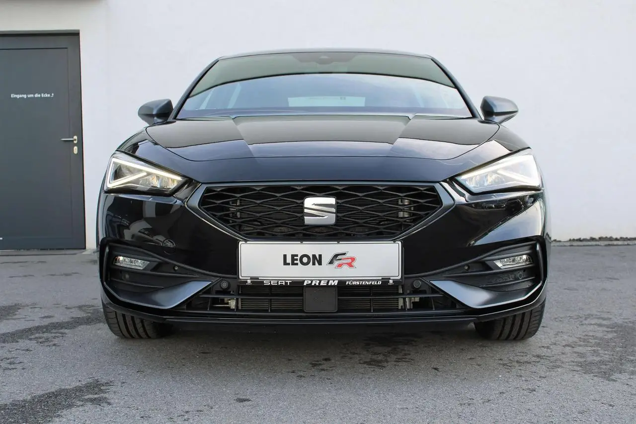 Photo 1 : Seat Leon 2023 Essence