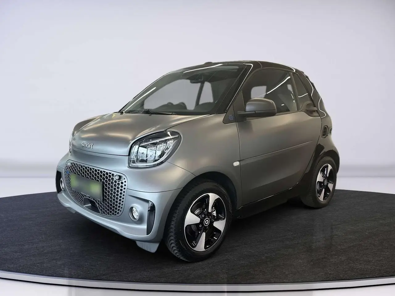 Photo 1 : Smart Fortwo 2023 Electric