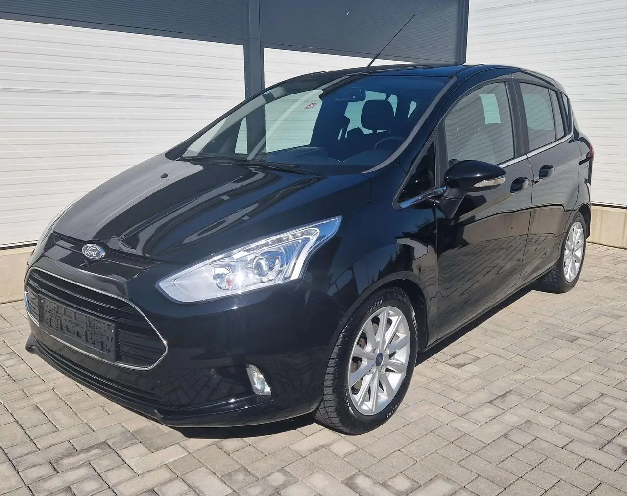 Photo 1 : Ford B-max 2016 Essence