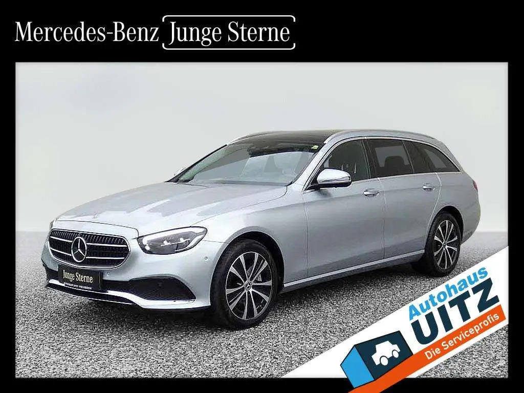 Photo 1 : Mercedes-benz Classe E 2022 Hybride