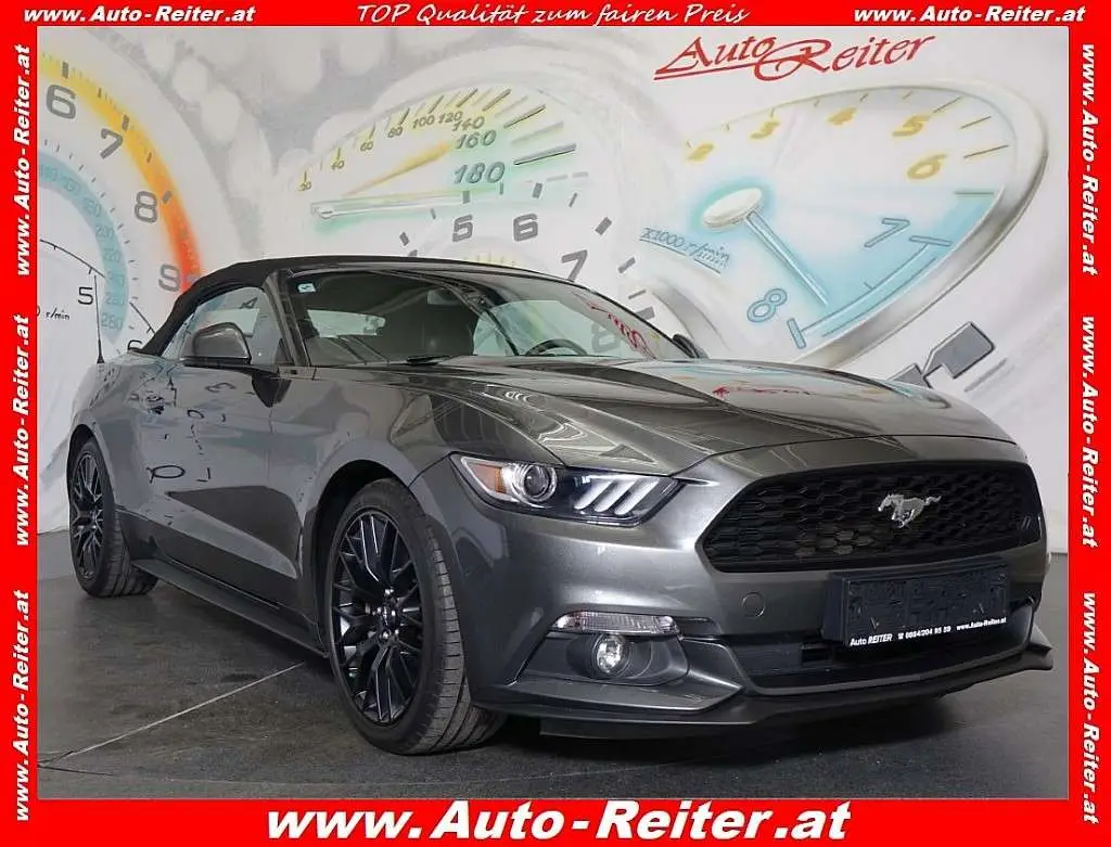 Photo 1 : Ford Mustang 2017 Petrol