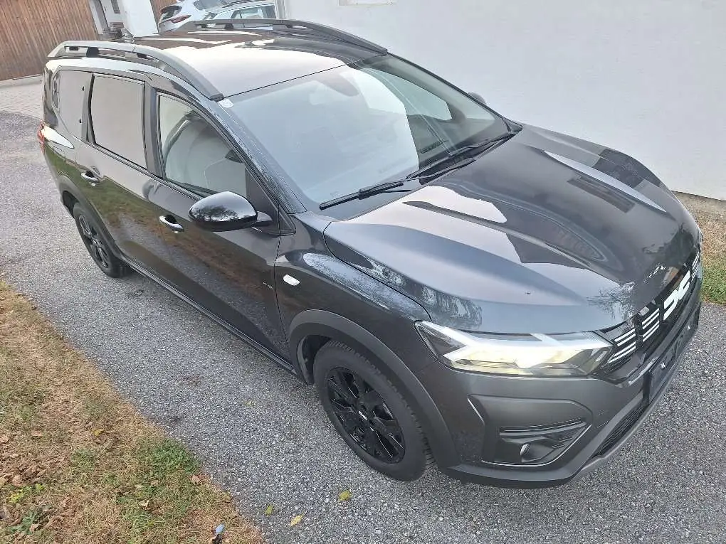 Photo 1 : Dacia Jogger 2023 Petrol