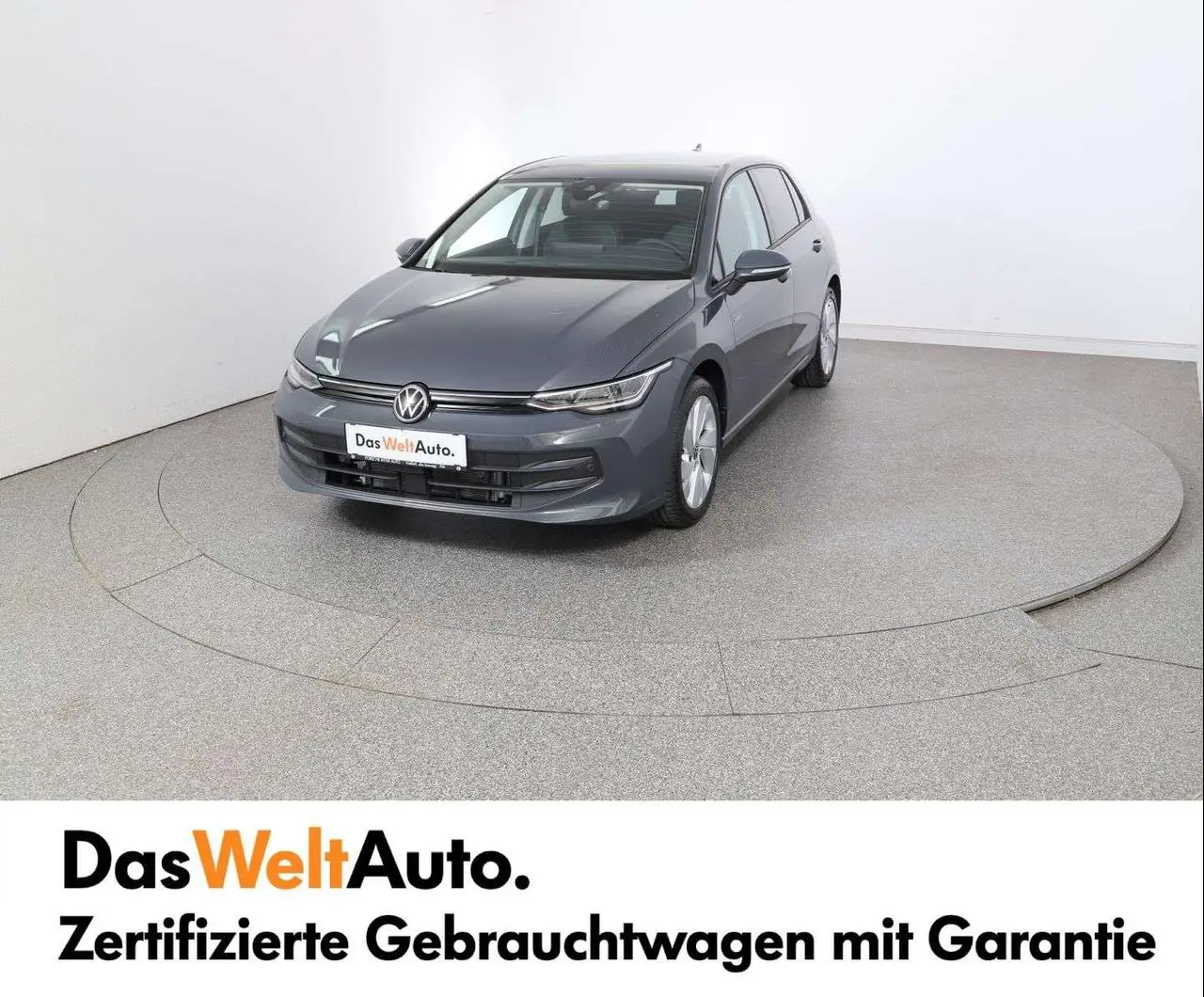 Photo 1 : Volkswagen Golf 2024 Petrol