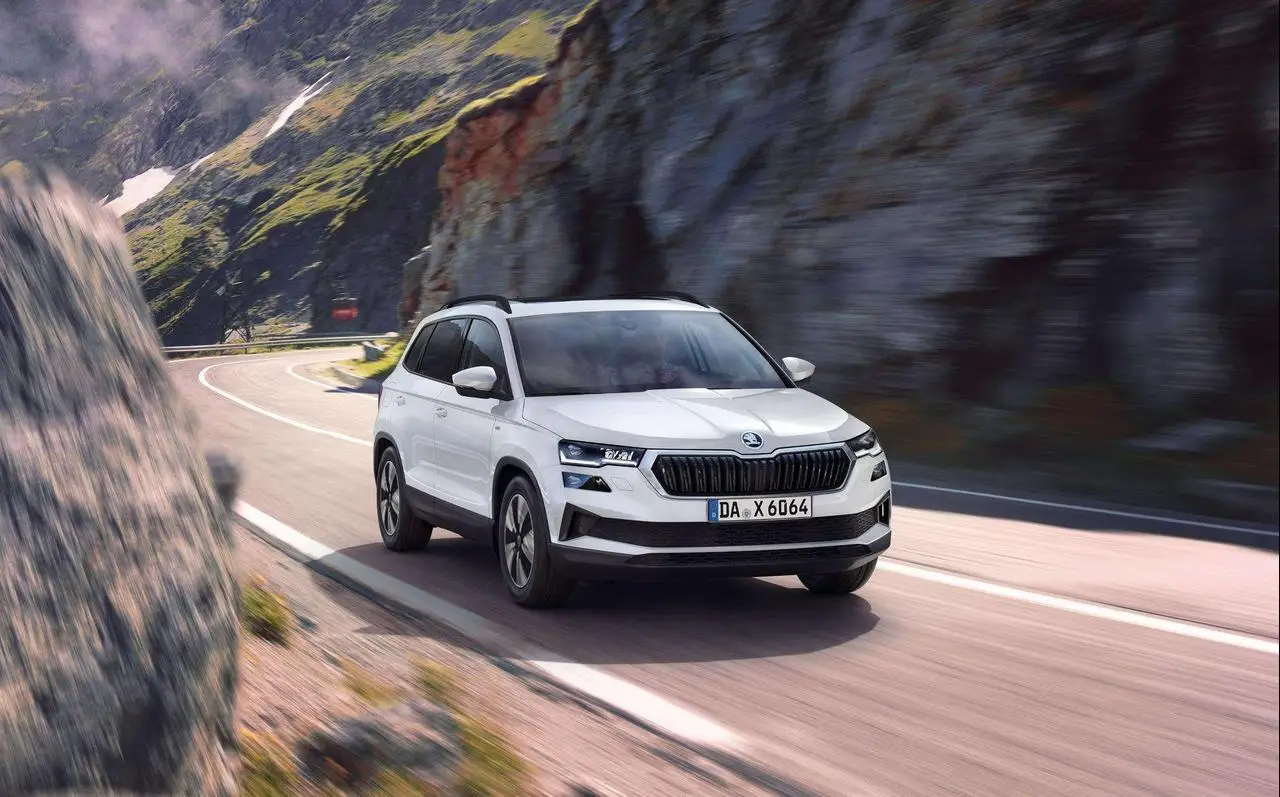 Photo 1 : Skoda Karoq 2024 Essence