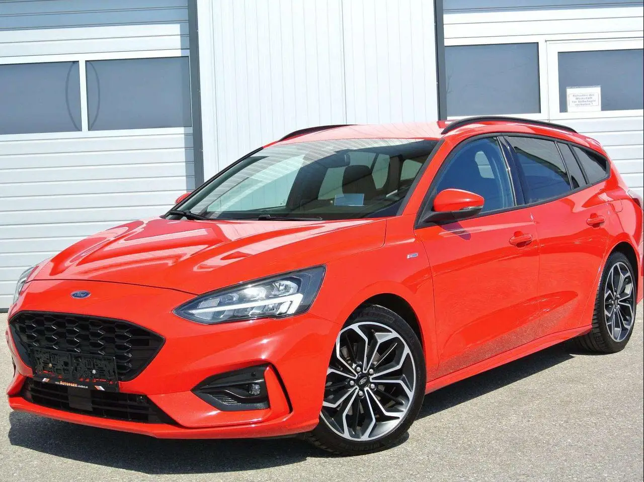 Photo 1 : Ford Focus 2019 Petrol