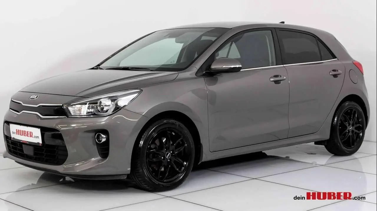 Photo 1 : Kia Rio 2019 Essence