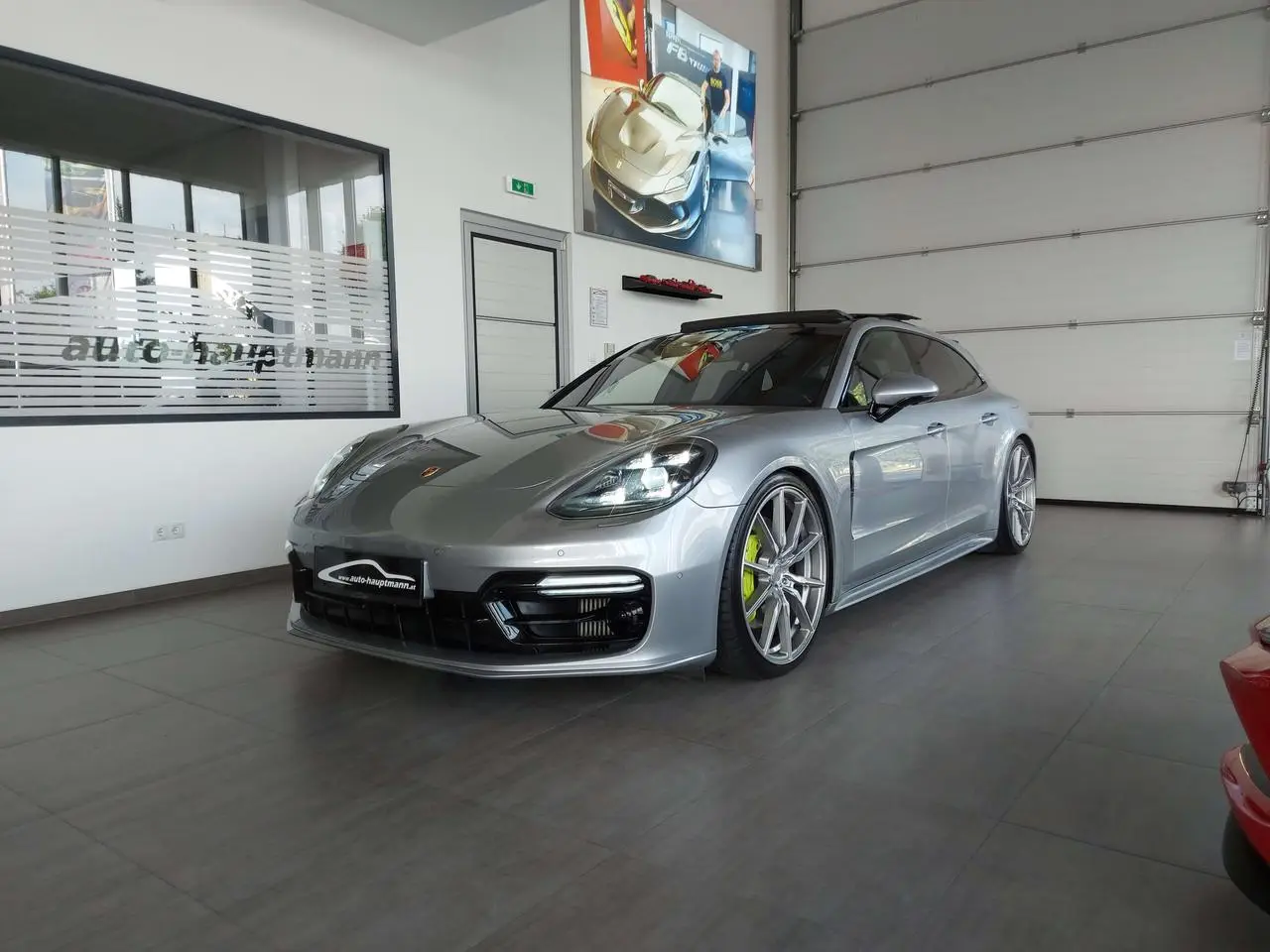 Photo 1 : Porsche Panamera 2018 Essence