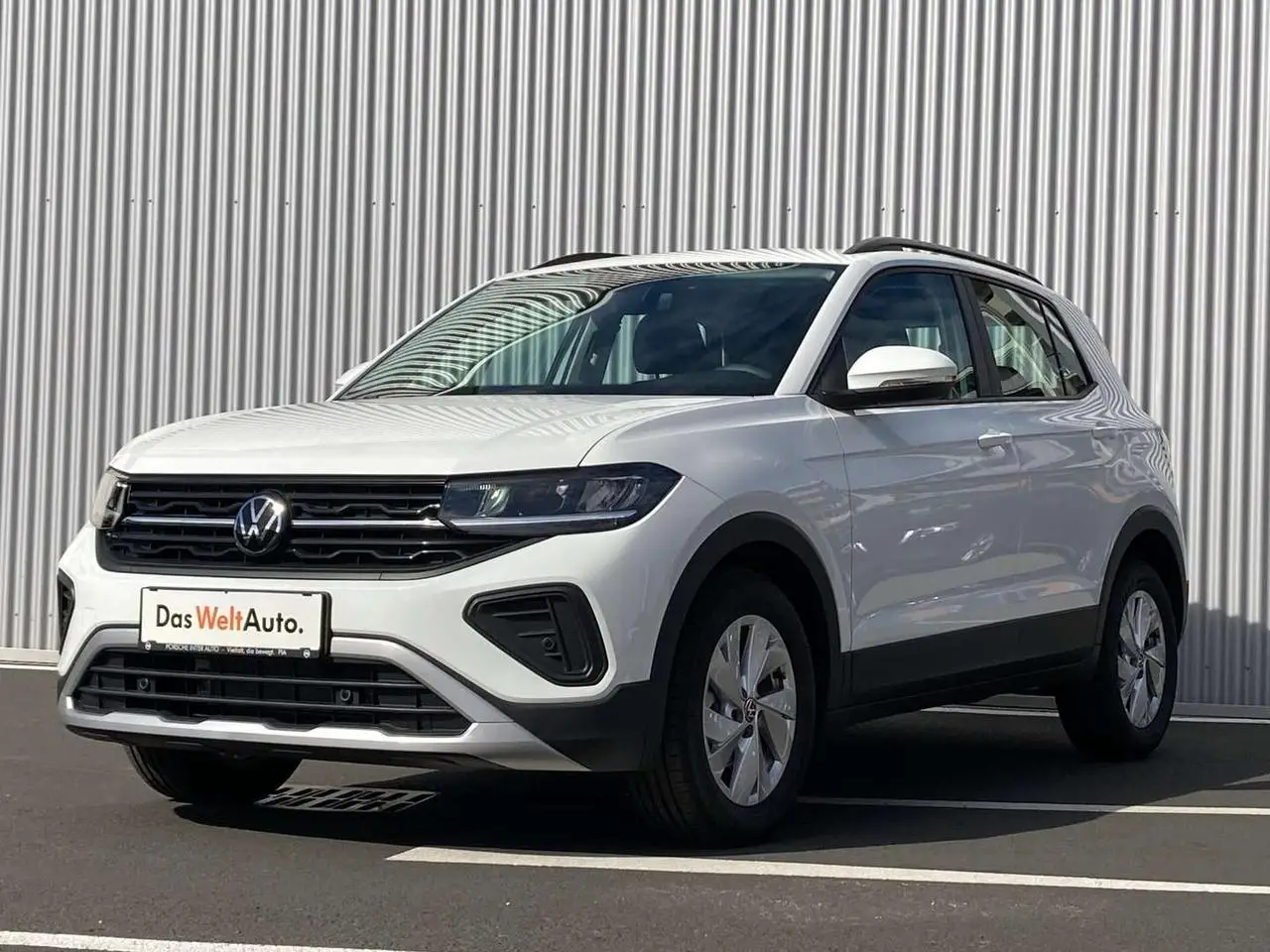 Photo 1 : Volkswagen T-cross 2024 Essence