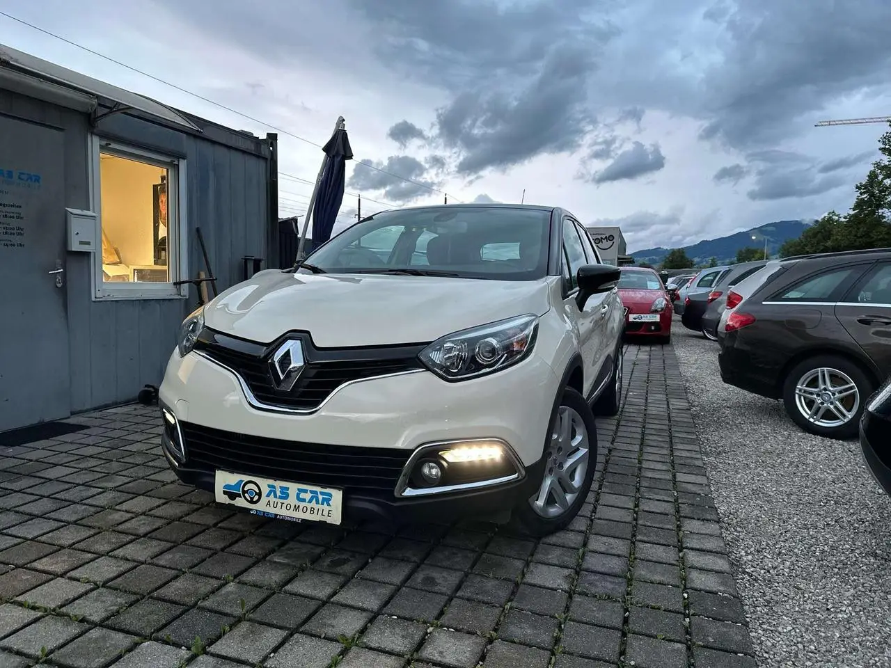 Photo 1 : Renault Captur 2016 Essence