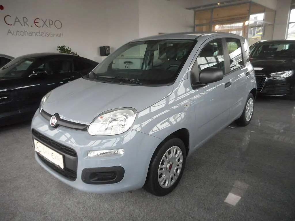 Photo 1 : Fiat Panda 2019 Essence