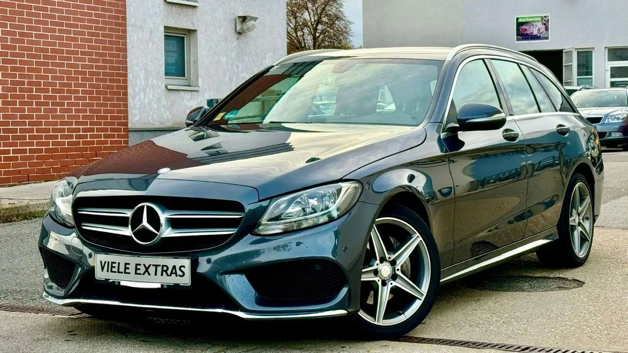 Photo 1 : Mercedes-benz Classe C 2014 Petrol