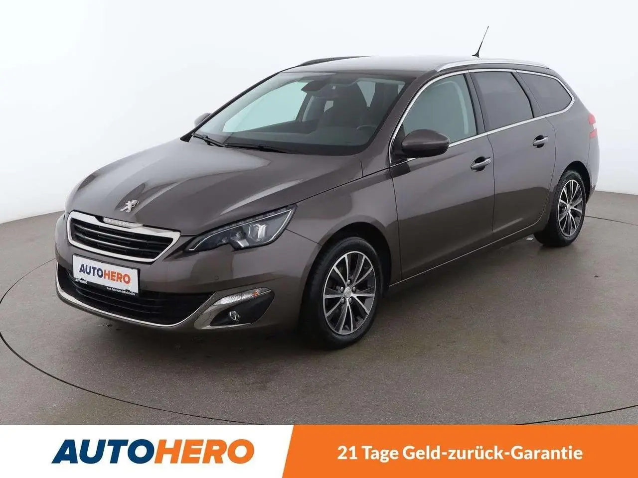 Photo 1 : Peugeot 308 2016 Petrol